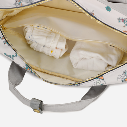 Grey Diaper Duffle Bag — MAJ146