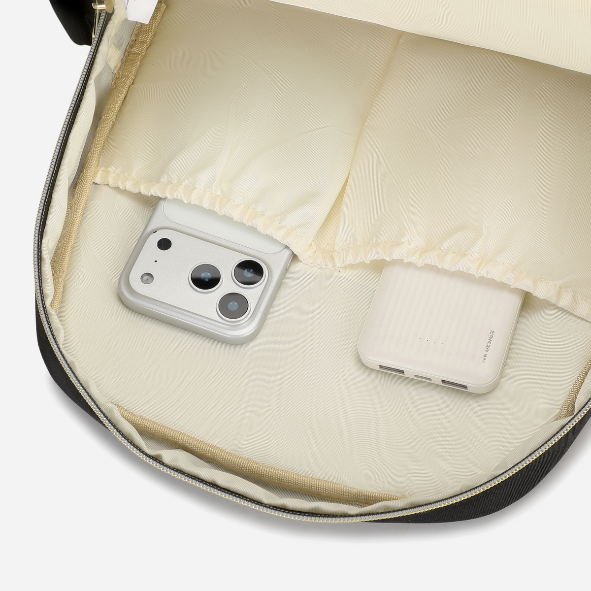 Beige Diaper Duffle Bag — MAJ145