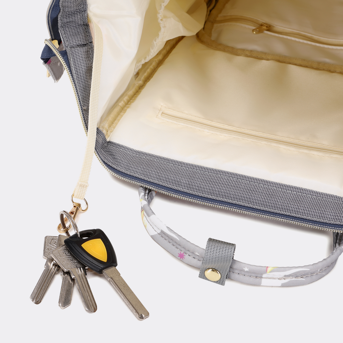 Grey Unicorn Diaper Bag — MAJ138